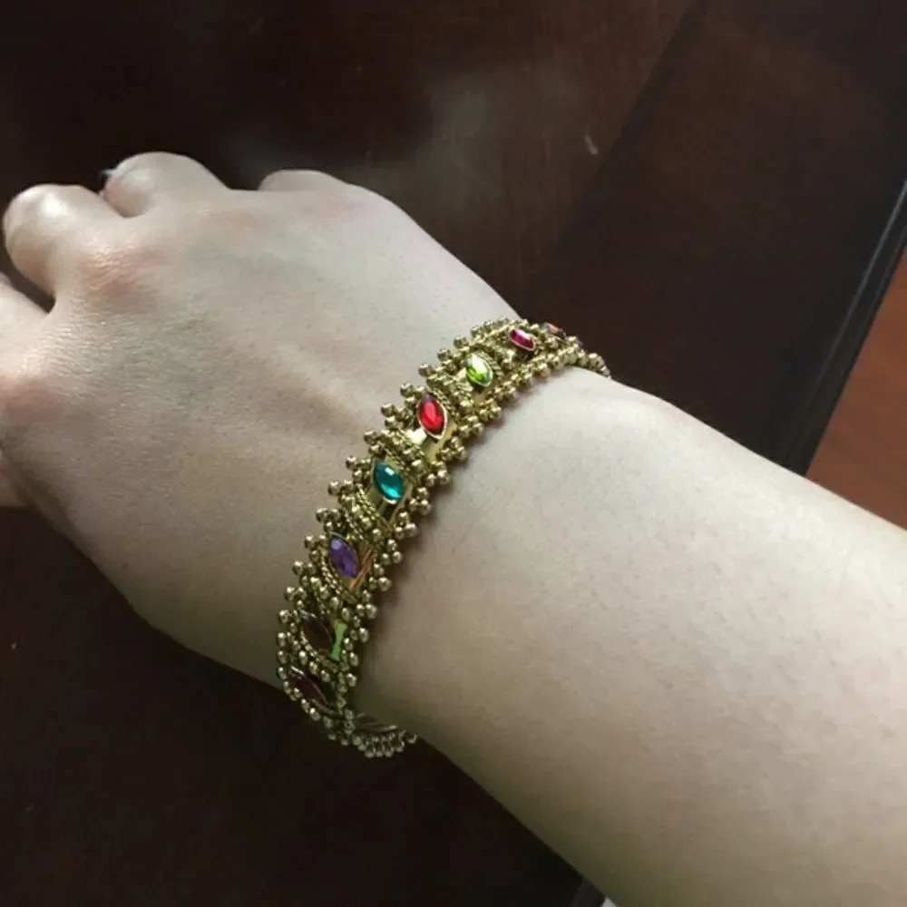 🌹1  hr sale🌹Cache bracelet 🌸